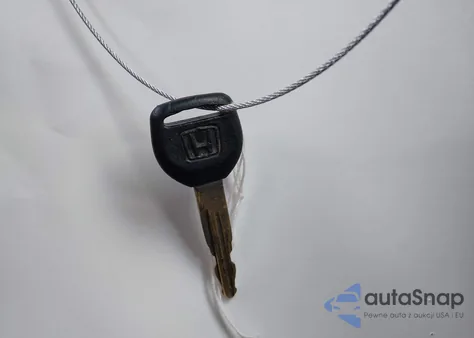 1997 Honda Accord Se from USA, damaged, VIN 1HGCD5609VA204501